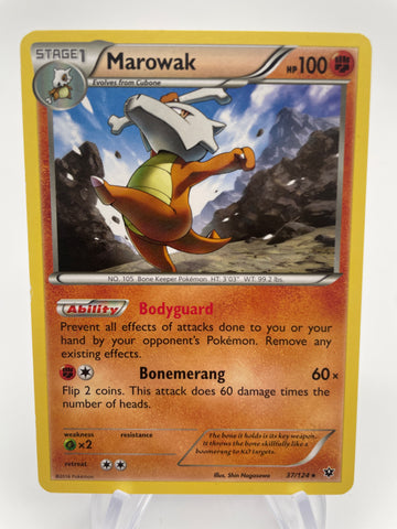 Marowak 37/124 Fates Collide MP